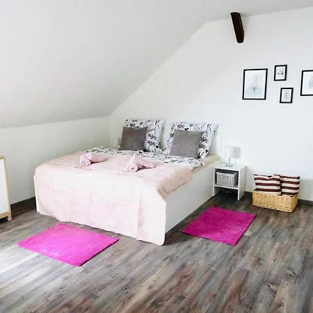 Sumavsky Dvur Apartment Susice (Plzen)